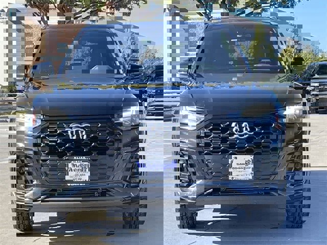 Used 2025 Audi Q5 2.0T Premium image 7