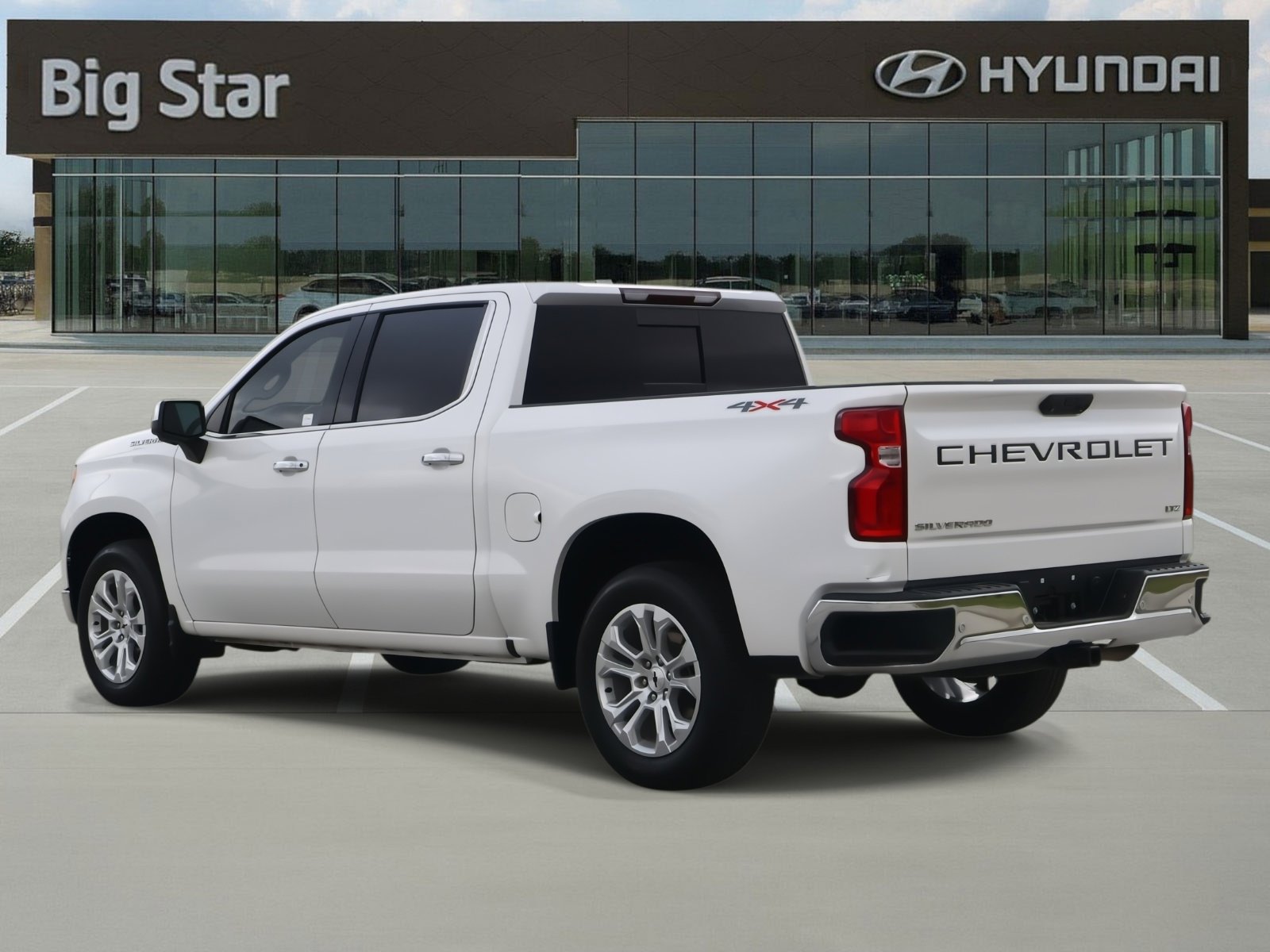 Used 2023 Chevrolet Silverado 1500 LTZ w/ LTZ Convenience Package II AWD/4WD image 3