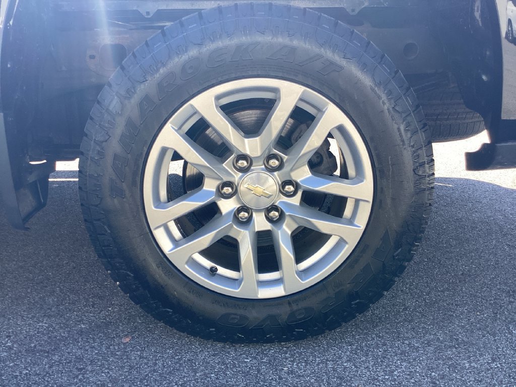 Used 2021 Chevrolet Silverado 1500 LT AWD/4WD image 28