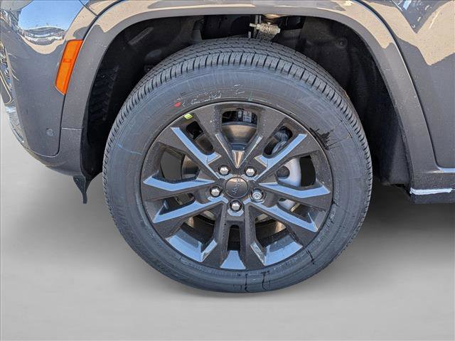 New 2026 Jeep Grand Cherokee Limited Reserve image 10