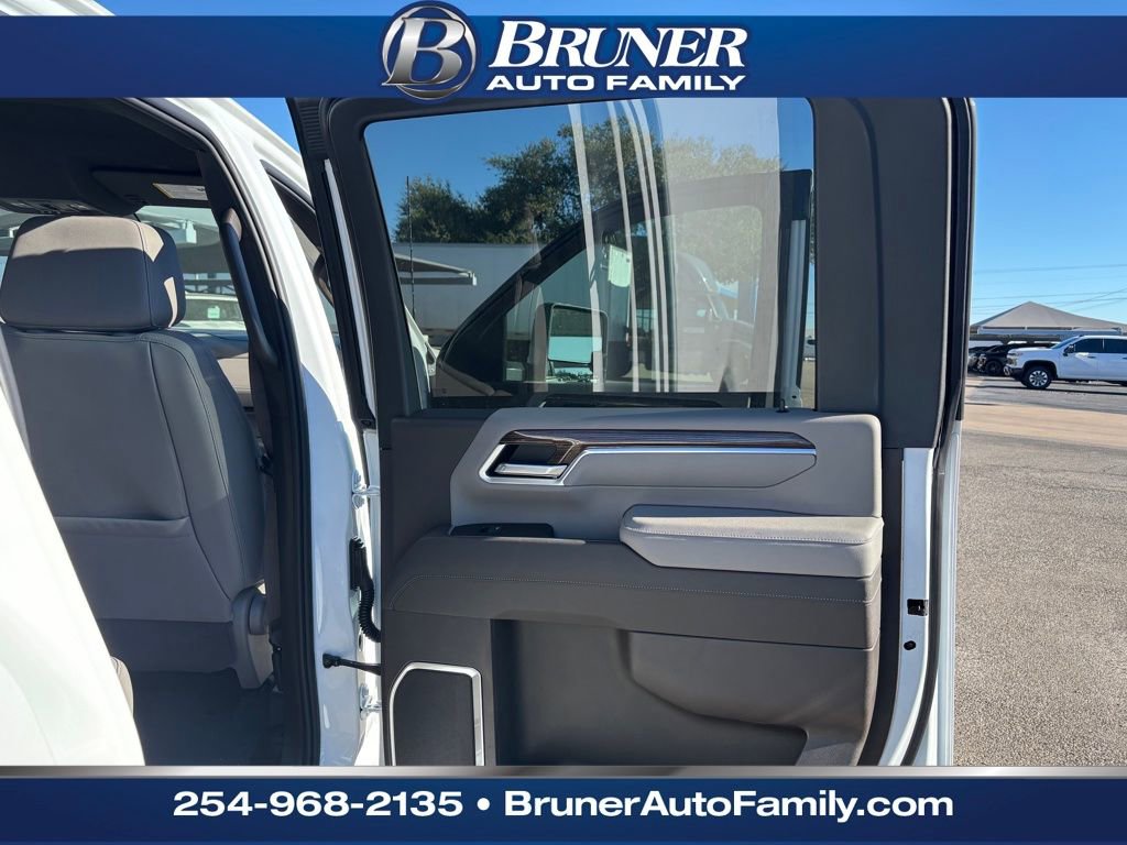 New 2026 Chevrolet Silverado 3500 LT w/ All Star Edition image 18