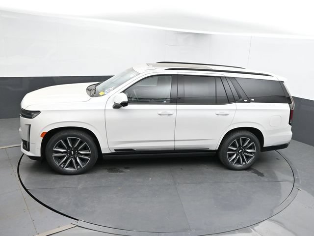 Used 2024 Cadillac Escalade Sport Platinum w/ LPO, Floor Liner Package AWD/4WD image 46