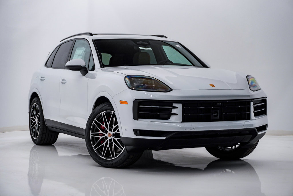 New 2026 Porsche Cayenne S AWD/4WD image 8