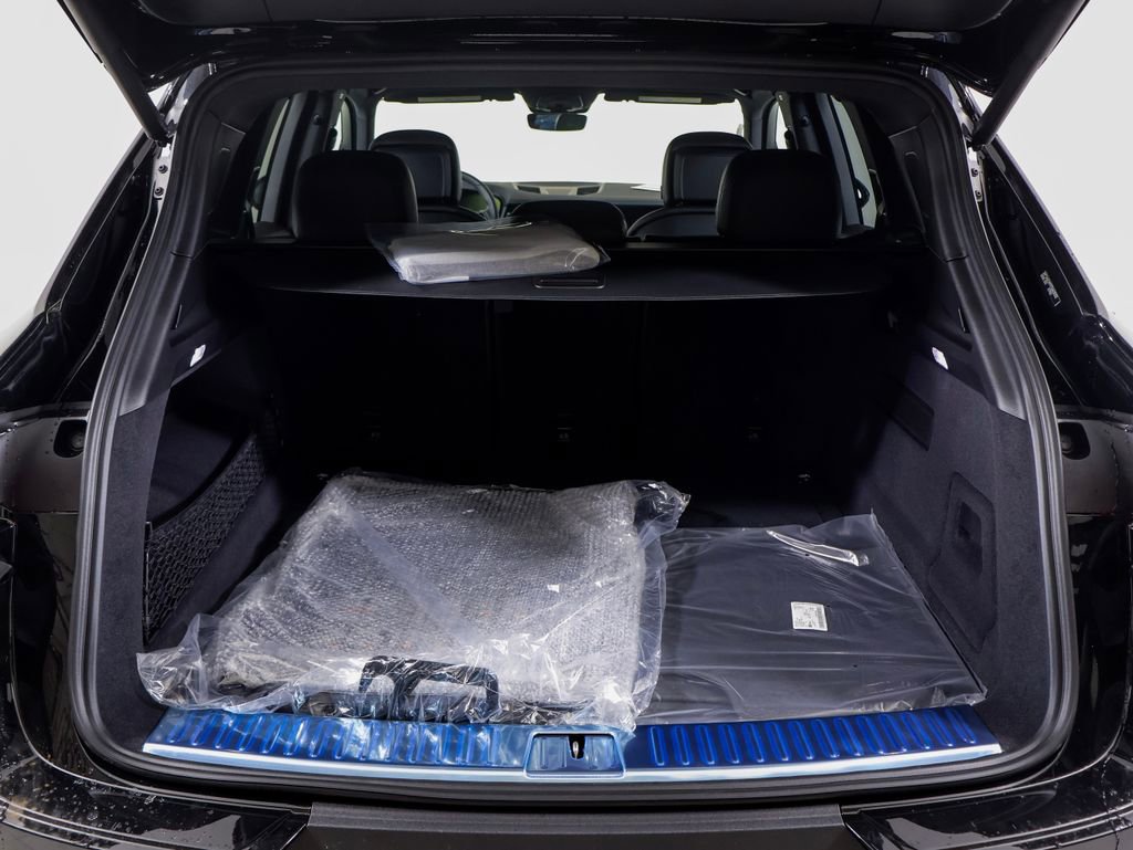 New 2026 Porsche Cayenne image 27