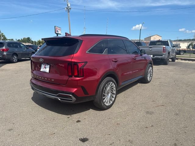 Used 2021 Kia Sorento S w/ Panoramic Sunroof Package FWD image 3