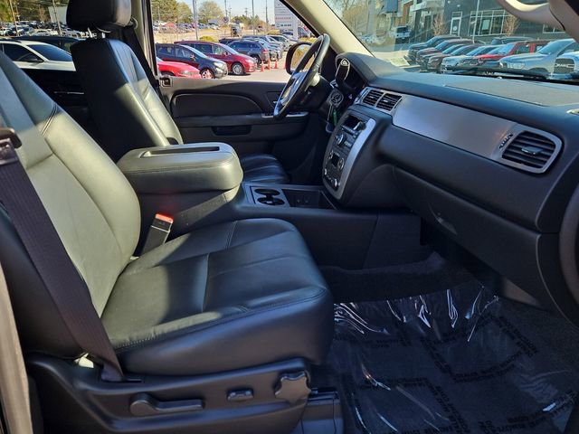 Used 2013 Chevrolet Tahoe LT w/ Suspension Package, Off-Road image 19