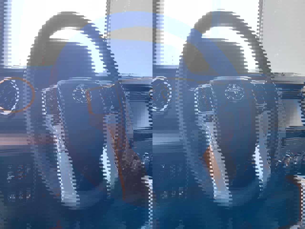 Used 2016 Toyota Tundra SR5 w/ TRD Off Road Package image 14