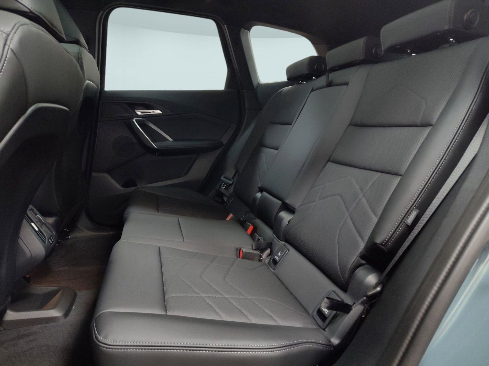 Used 2025 BMW X1 xDrive28i w/ Convenience Package image 14