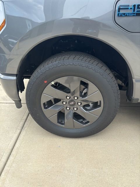 New 2025 Ford F150 Lightning Flash image 13