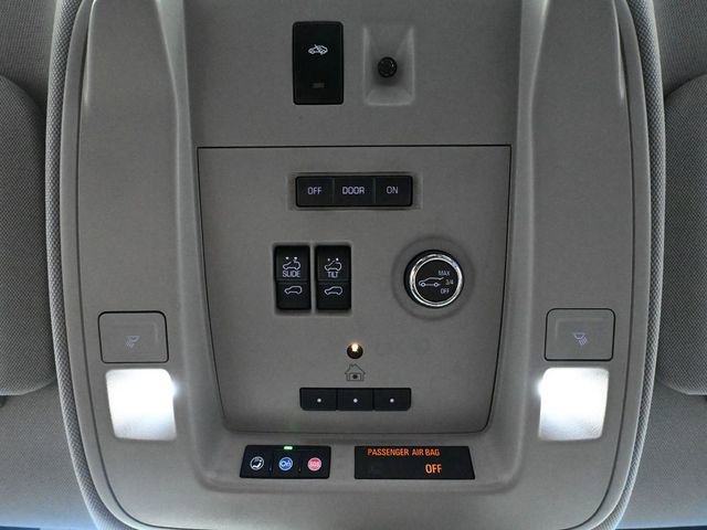 Used 2017 Cadillac Escalade ESV Luxury image 32