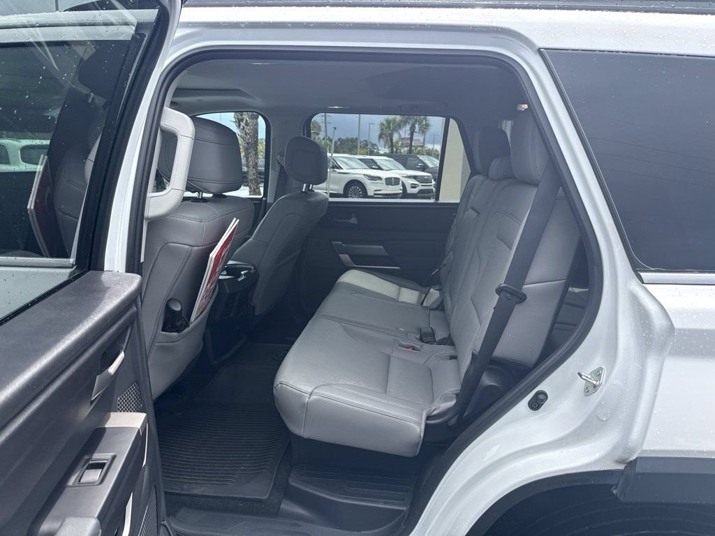 Used 2024 Toyota Sequoia SR5 w/ SR5 Premium Package AWD/4WD image 11