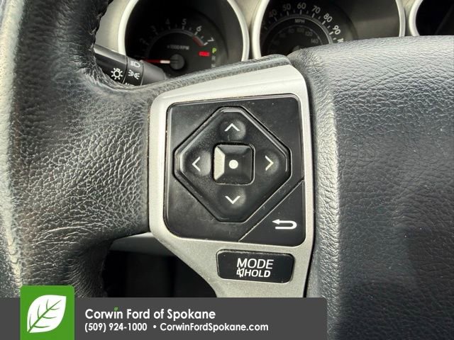 Used 2016 Toyota Sequoia SR5 AWD/4WD image 21