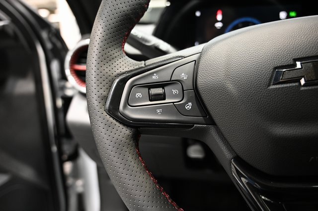 New 2026 Chevrolet Trax RS w/ Sunroof Package image 22