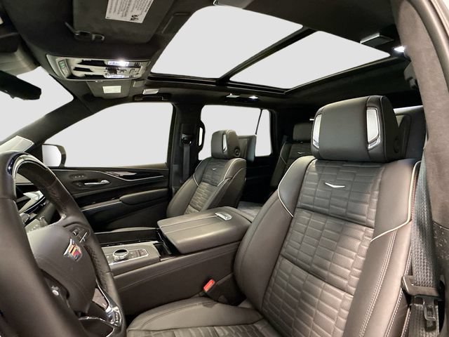 Certified 2024 Cadillac Escalade V AWD/4WD image 20