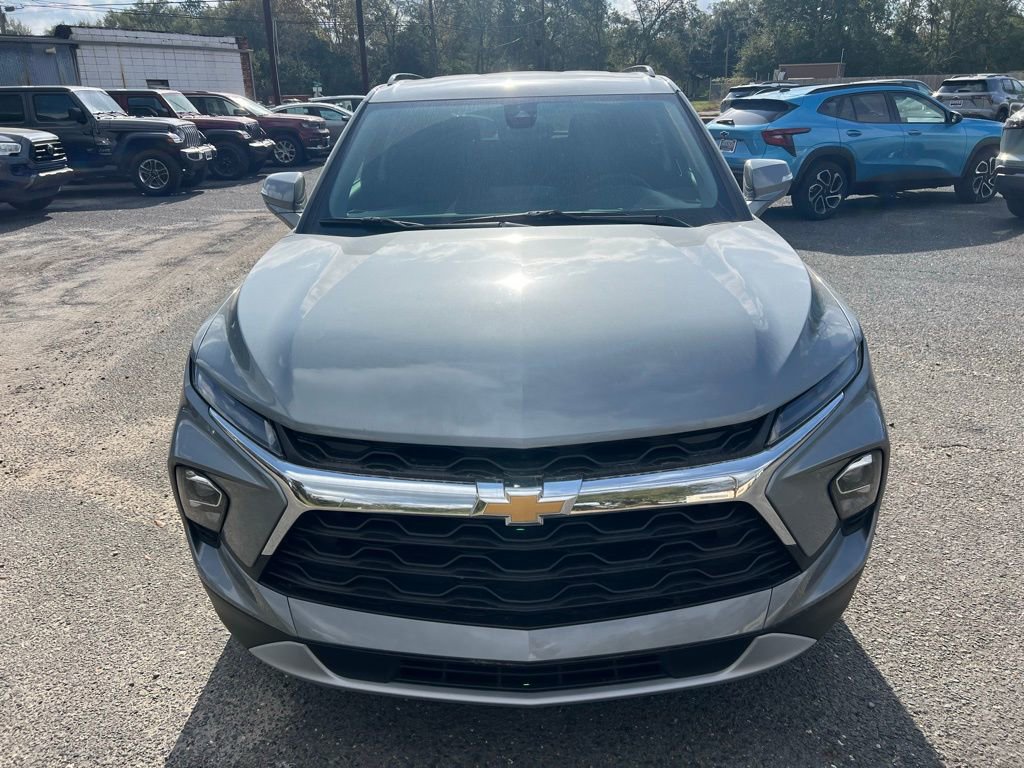 New 2026 Chevrolet Blazer LT image 2