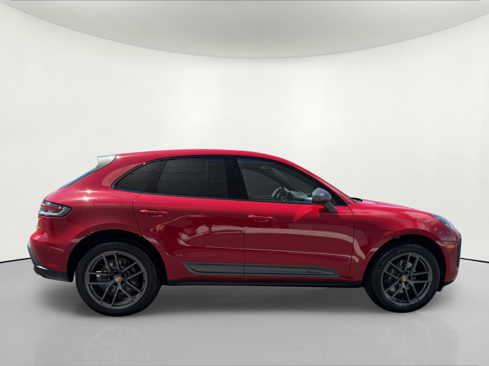 New 2026 Porsche Macan Turbo AWD/4WD image 7