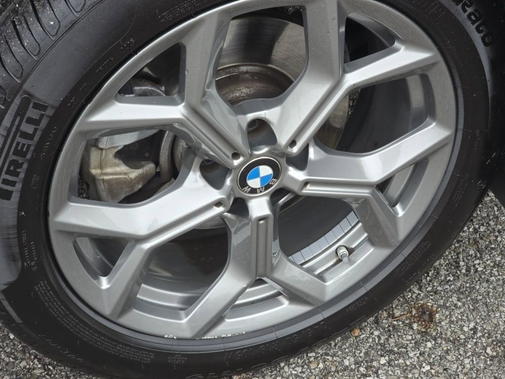 Used 2024 BMW X3 xDrive30i image 11