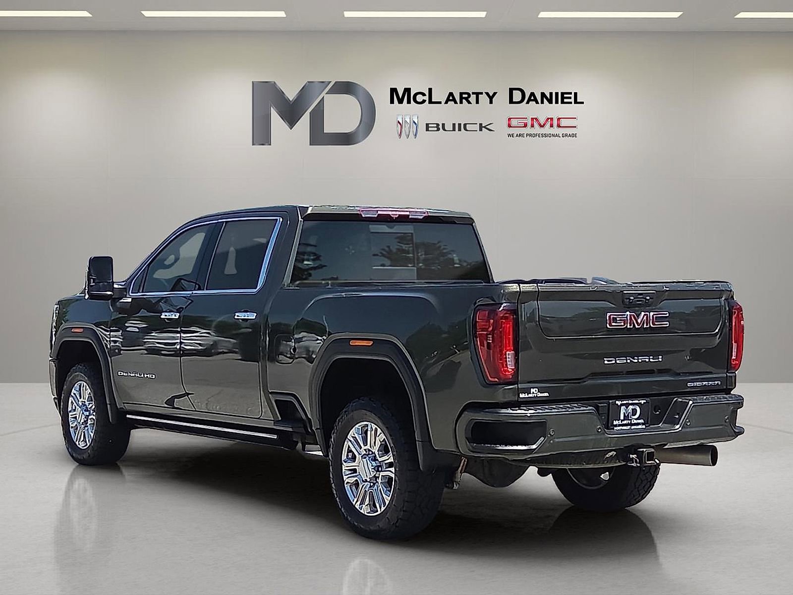 Used 2022 GMC Sierra 2500 Denali AWD/4WD image 4
