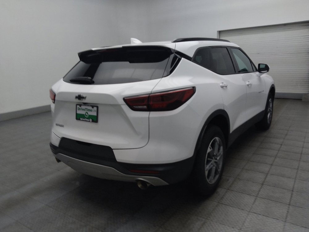 Used 2024 Chevrolet Blazer LT w/ Convenience Package FWD image 9