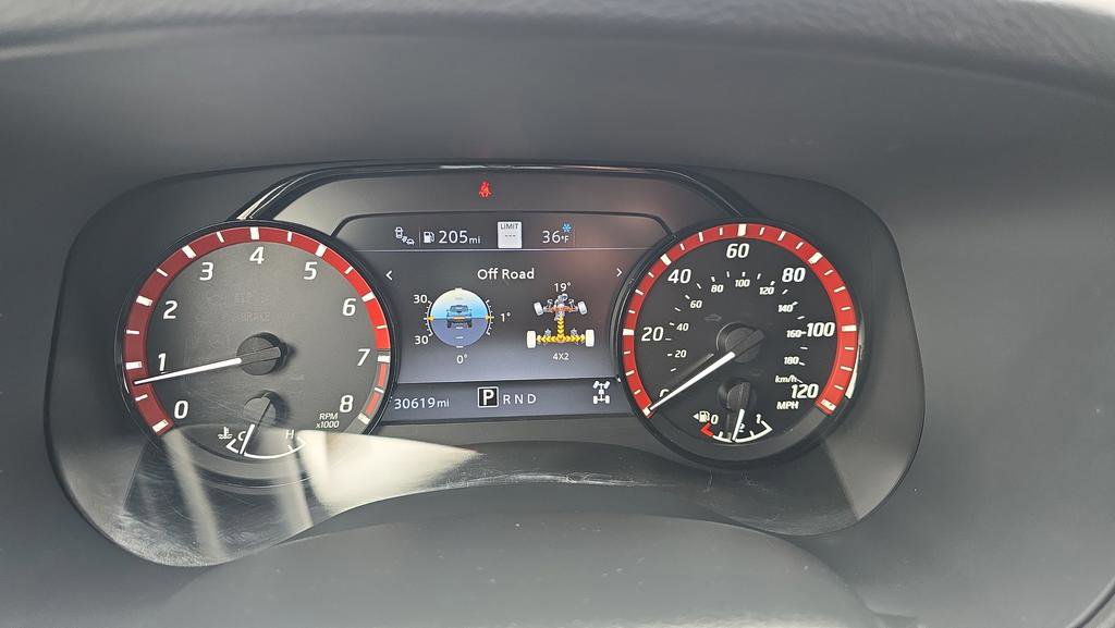 Used 2023 Nissan Frontier PRO-4X w/ Pro Convenience Package AWD/4WD image 19