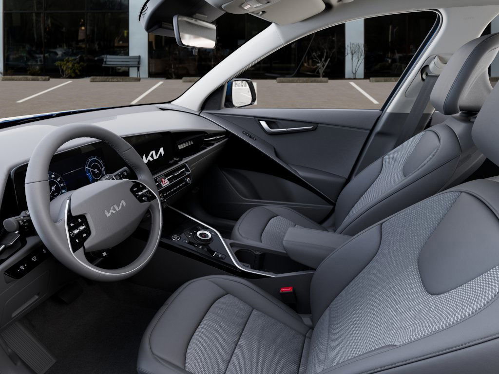 New 2025 Kia Niro Wind image 17