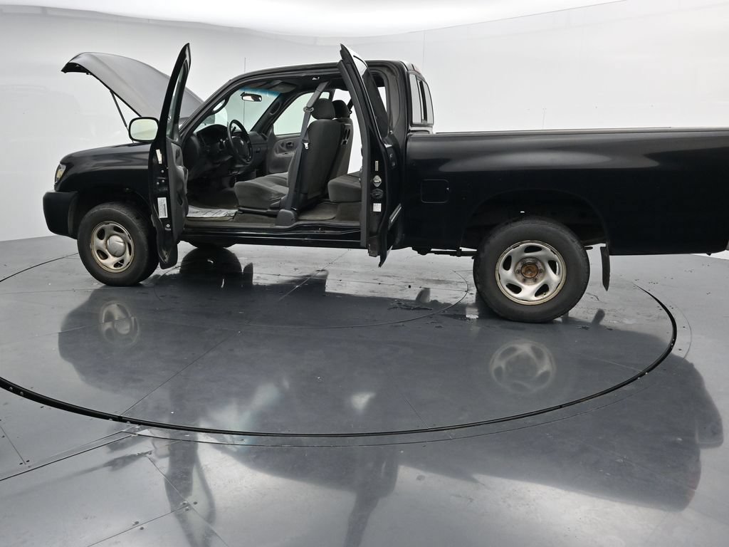 Used 2003 Toyota Tundra SR5 w/ SR5 Extra Value Pkg RWD image 38
