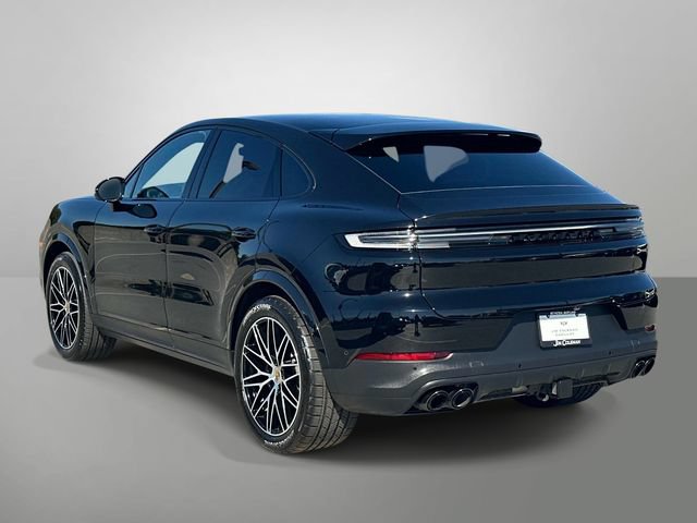Used 2024 Porsche Cayenne Coupe AWD/4WD image 28