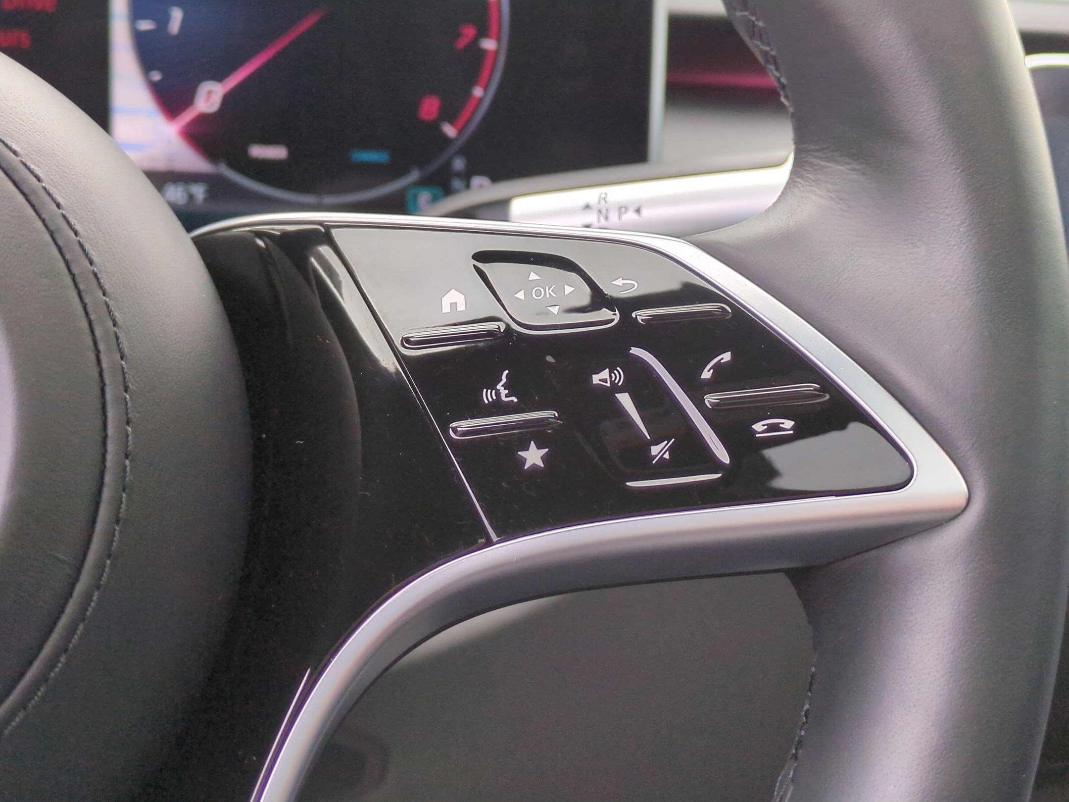 Used 2025 Mercedes-Benz Maybach S 580 4MATIC image 19