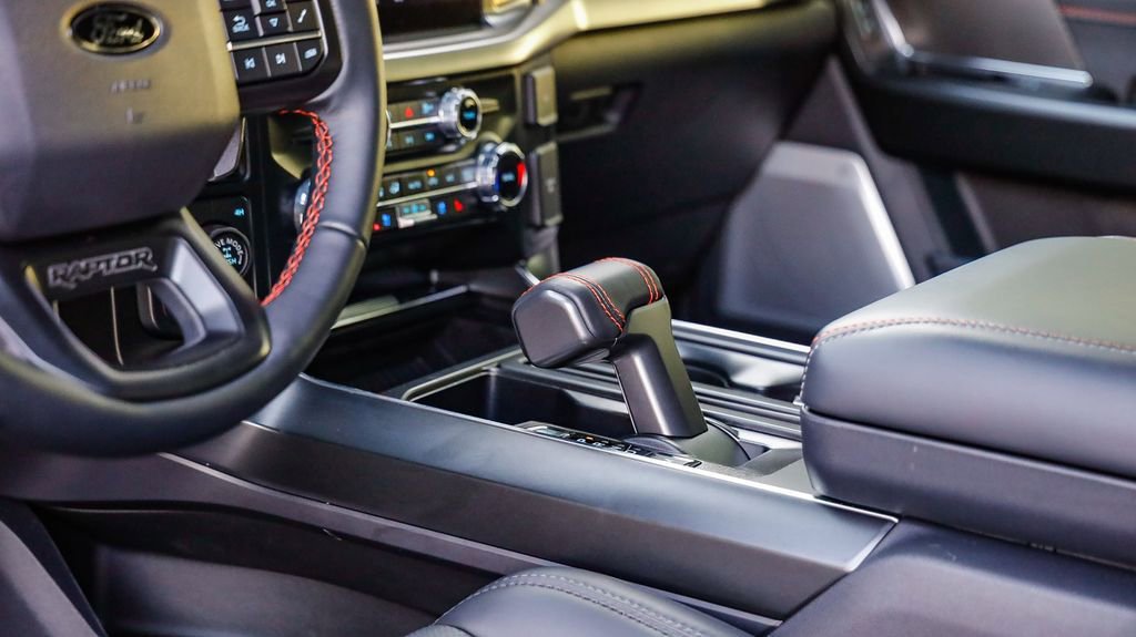 Used 2025 Ford F150 Raptor image 23