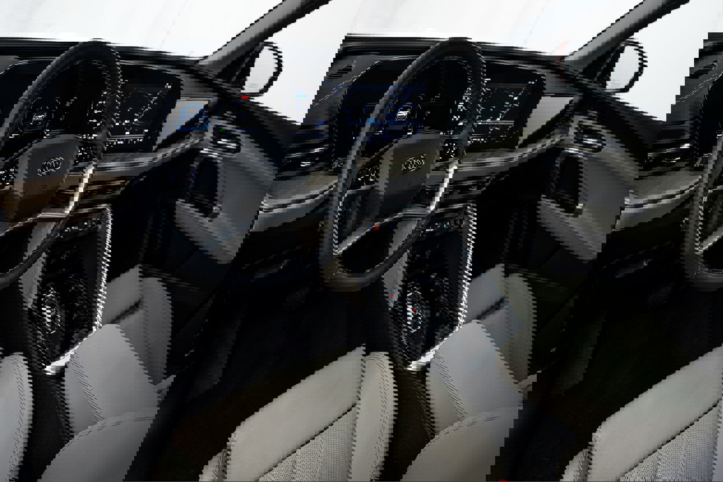 Certified 2025 Audi Q5 Premium Plus w/ Premium Plus image 8