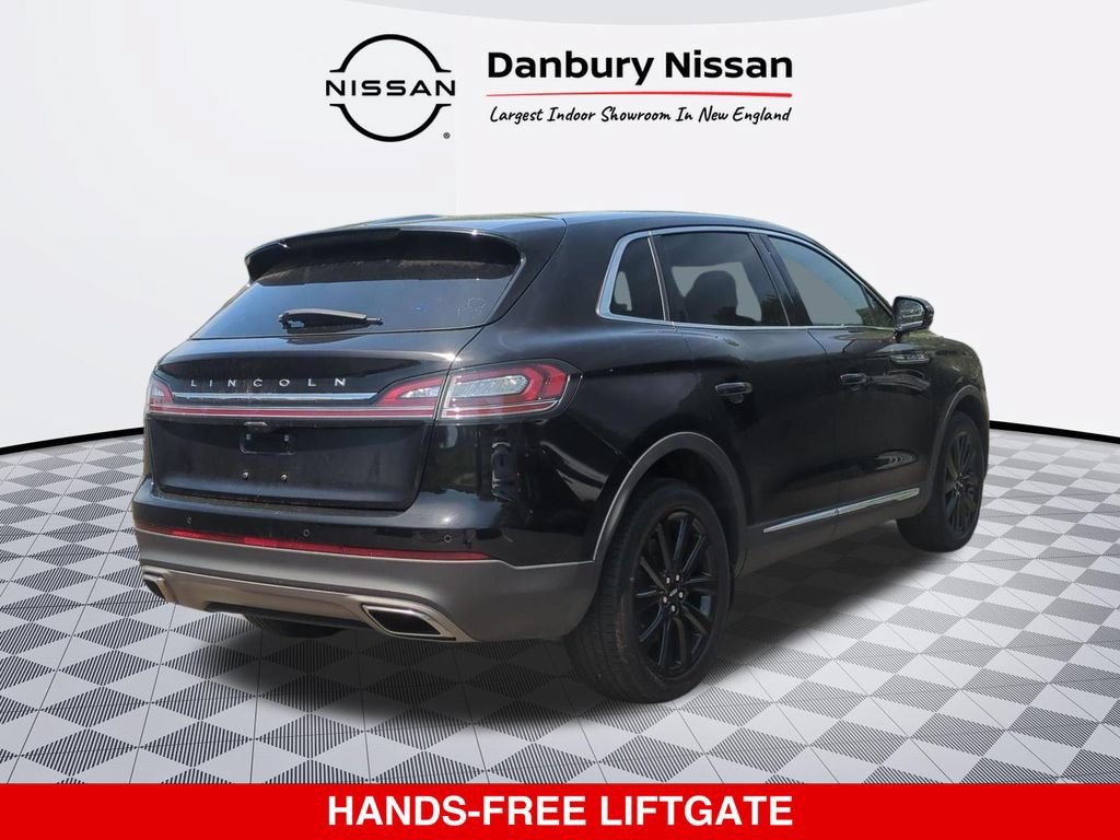 Used 2023 Lincoln Nautilus Reserve w/ Monochromatic Package AWD/4WD image 3