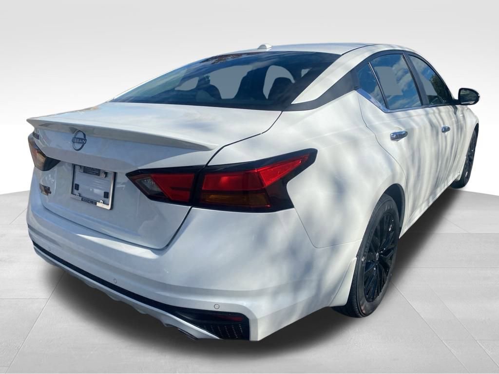 New 2025 Nissan Altima 2.5 SV w/ SV Special Edition Package image 7