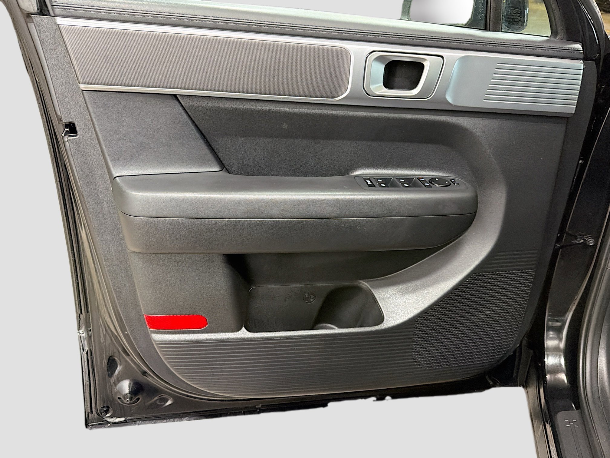 Used 2025 Hyundai Santa Fe SE AWD/4WD image 21