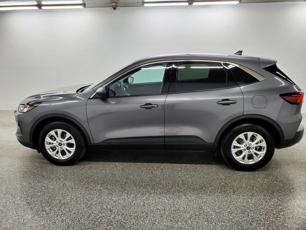 Used 2024 Ford Escape Active FWD image 8