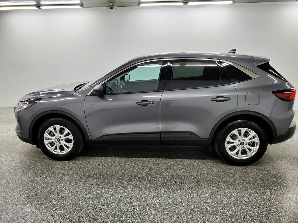 Used 2024 Ford Escape Active FWD image 8