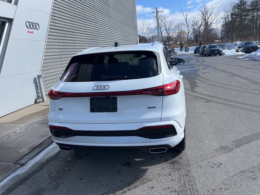 Certified 2025 Audi Q5 Premium w/ Convenience Package image 31