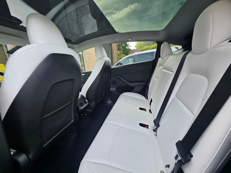 Used 2025 Tesla Model Y Long Range RWD image 63