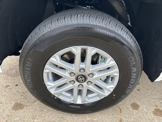 New 2026 Toyota Tundra SR5 image 7