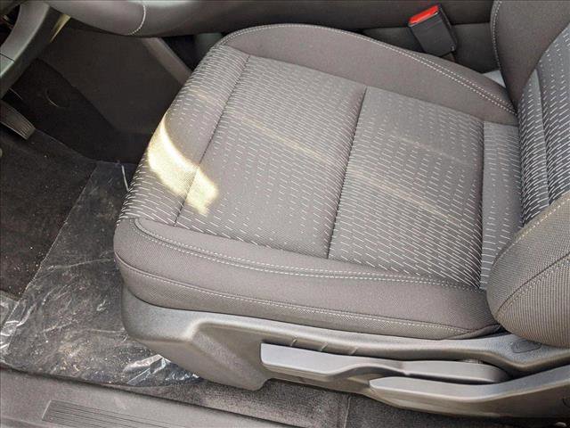 New 2025 Chevrolet Equinox LT w/ Safety and Technology Package image 4