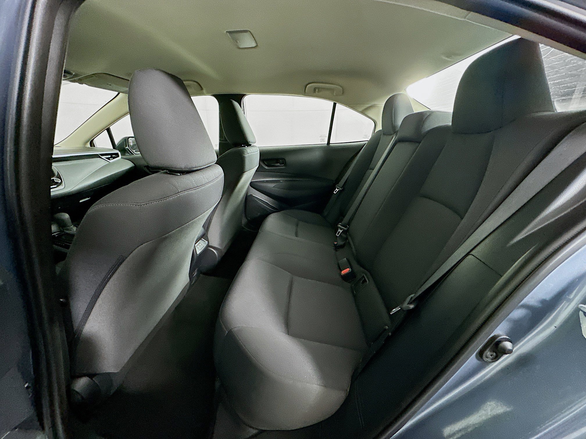 Used 2024 Toyota Corolla LE image 27