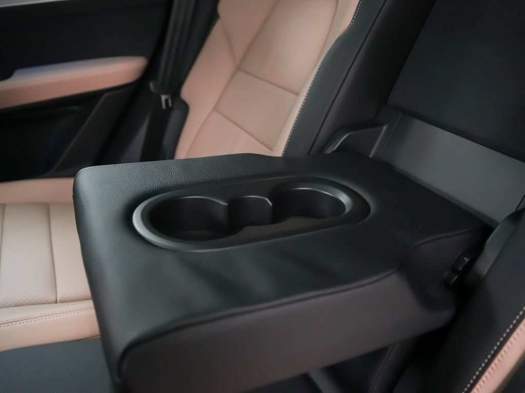 New 2026 Porsche Cayenne AWD/4WD image 18