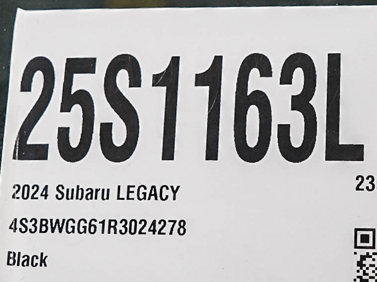 Used 2024 Subaru Legacy Limited w/ Tech Package #3 AWD/4WD image 28
