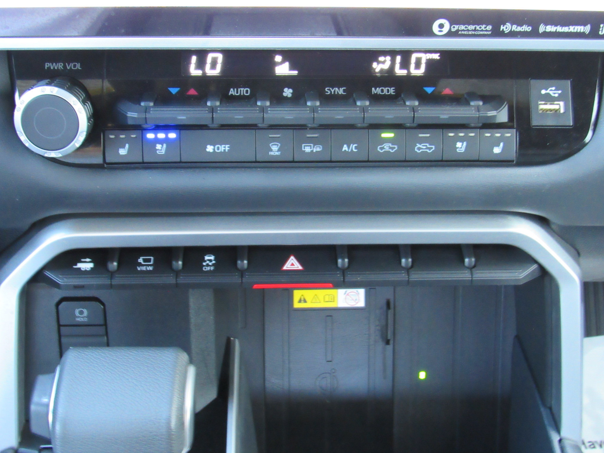 Used 2023 Toyota Tundra Platinum AWD/4WD image 23