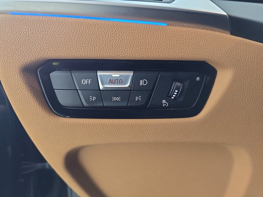 Certified 2024 BMW i4 eDrive40 w/ Premium Package RWD image 26
