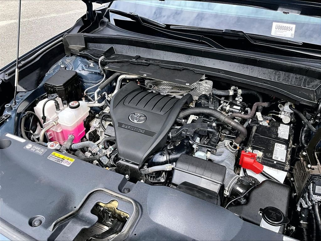 Used 2025 Toyota Grand Highlander AWD image 36