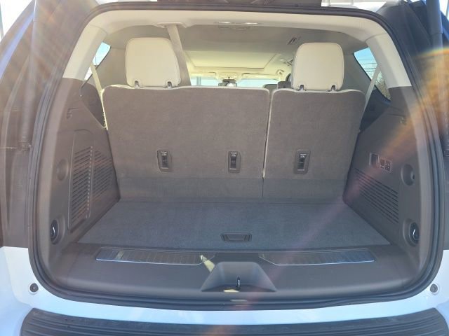 Used 2023 GMC Yukon Denali image 12