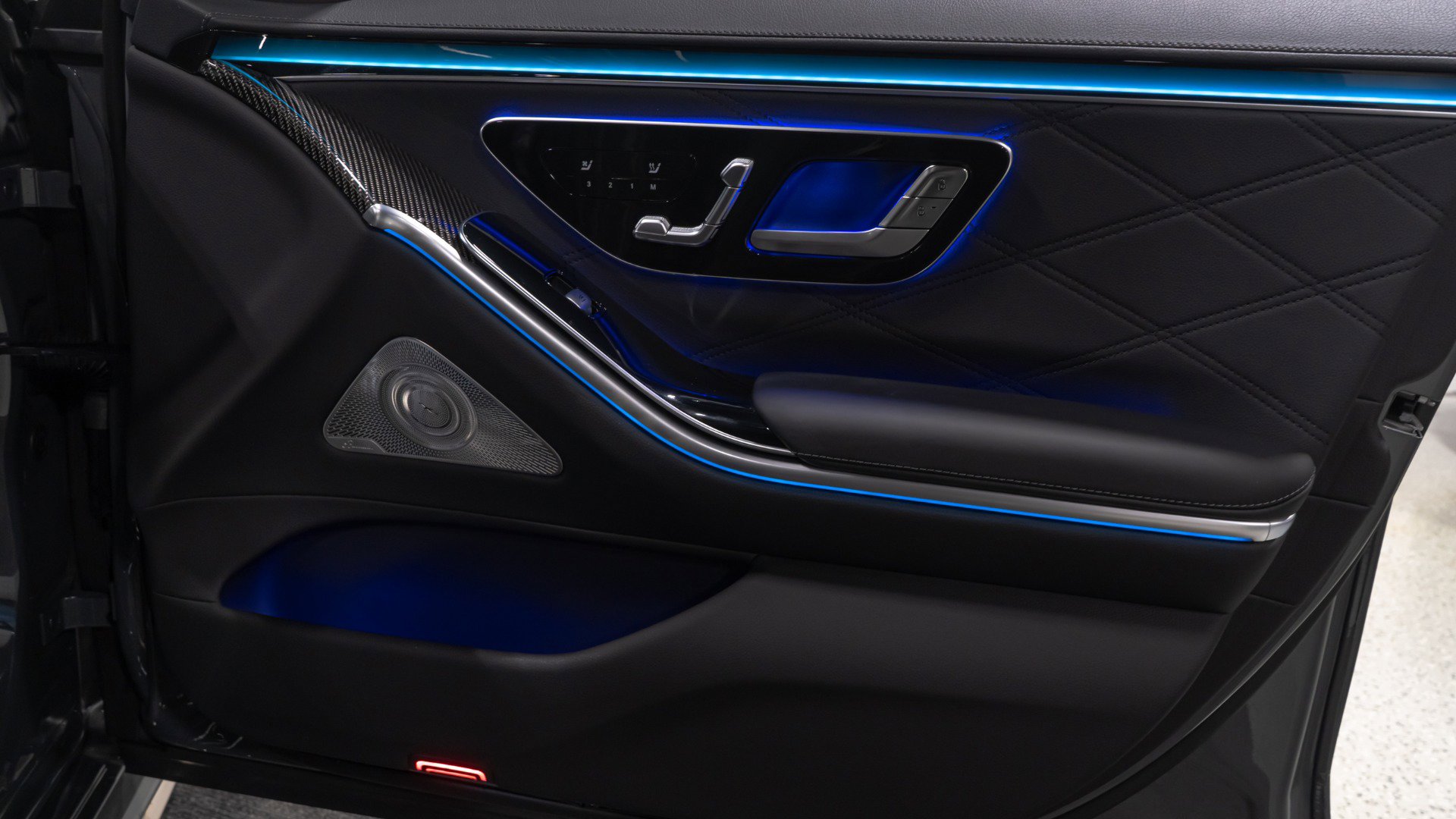 Used 2025 Mercedes-Benz S 63 AMG S image 50