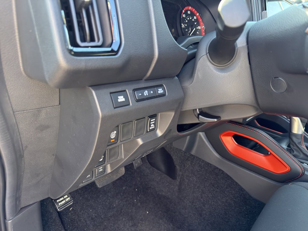 New 2026 Nissan Frontier PRO-4X w/ Pro-4x Convenience Package image 15