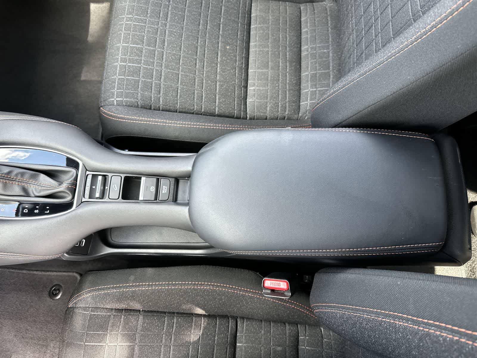 Used 2025 Honda HR-V Sport image 21