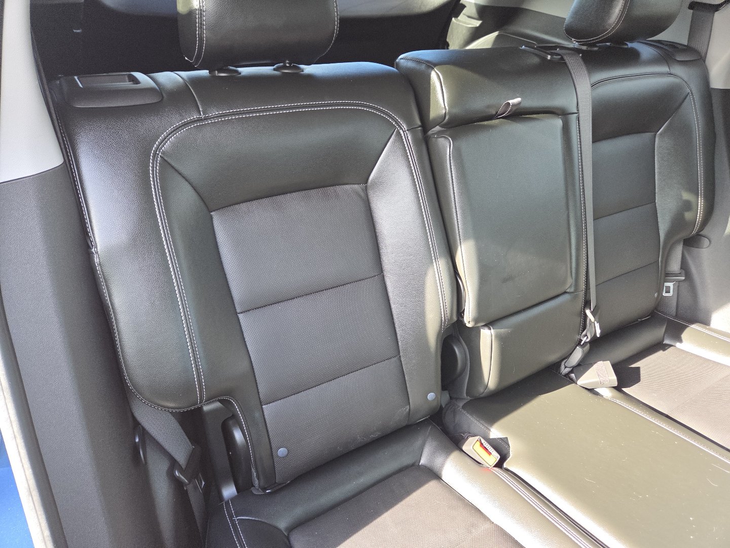 Used 2024 GMC Terrain SLT w/ Tech Package FWD image 22